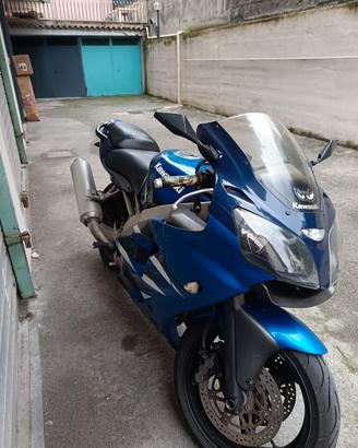 Kawasaki Ninja 600 ZX6R