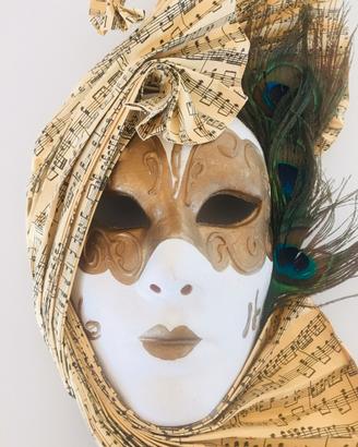 Maschera veneziana autentica