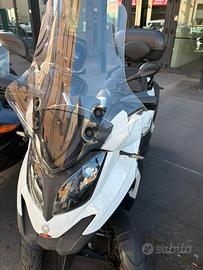 Scooter Qooder 4 ruote 400 perfetto