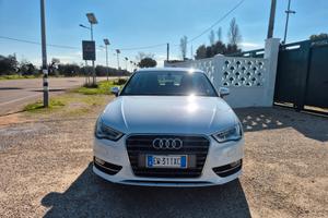 Audi A3 SPB 1.4 TFSI S tronic leggere Descrizione