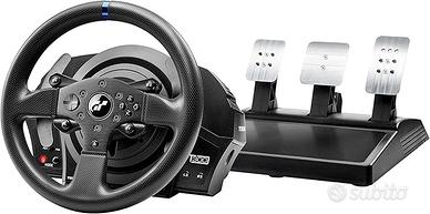 Volante Thrustmaster T300 con pedaliera 3 pedali