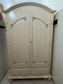 Guardaroba stile provenzale