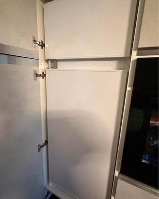 Frigorifero marca Perla, mai utilizzato