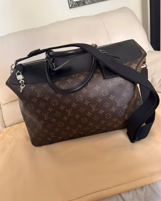 Louis Vuitton Neo Greenwich Monogam Macassar
