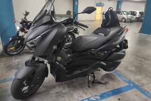 Yamaha x-max 300 iron max abs