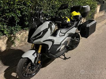 Honda X adv 750