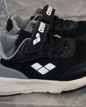 32, scarpe da ginnastica, bimbo