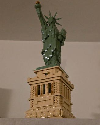lego architecture statua della libertà