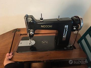 macchina da cucire necchi