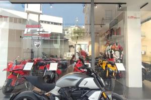 Ducati Diavel 1260 gray anno 2020