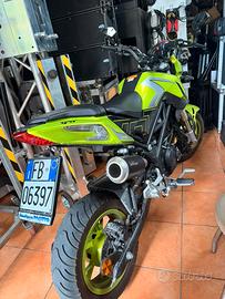 Benelli TNT 125