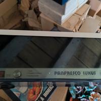 Vetrina da bar per cornetti 