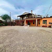 NEGOZIO A CELLINO ATTANASIO