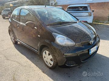 Toyota aygo 1.0 GPL BENZINA