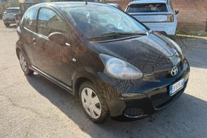 Toyota aygo 1.0 GPL BENZINA