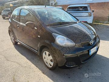 Toyota aygo 1.0 GPL BENZINA