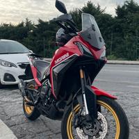 X Cape 650 moto morini