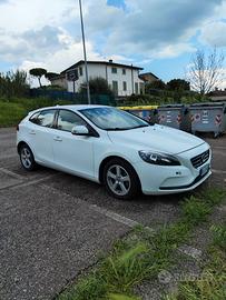 Volvo V40 D2 1.6