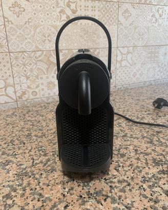 Macchina caffe De longhi nespresso inissia nero