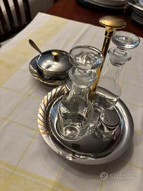 Set condimento con formaggera.