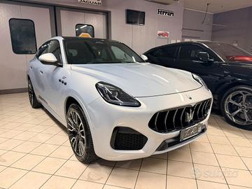 Maserati Grecale MHEV 300 CV AWD GT