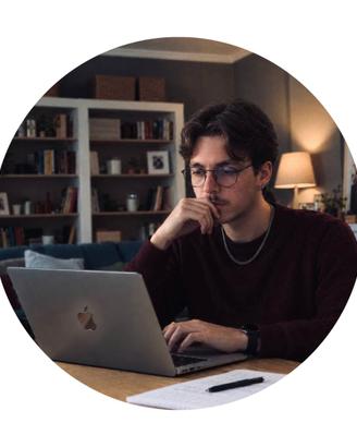 GRAFICO E SOCIAL MEDIA MANAGER