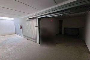 Autorimessa a Roma (RM).