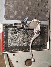 pompa freno yamaha r1 2020/25