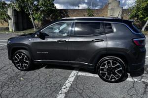 Jeep compass limited 2.0 , 4x4