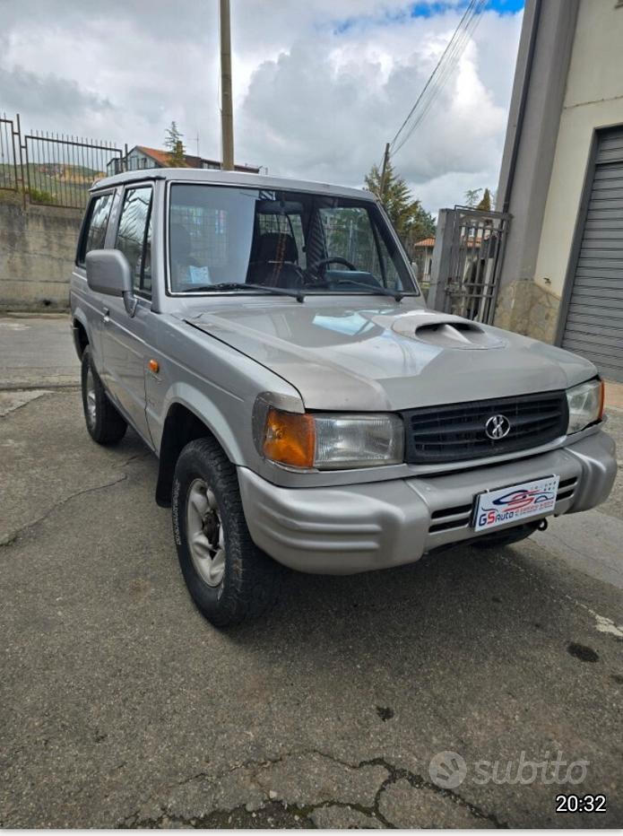 HYUNDAI Galloper