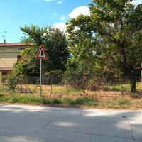 Villa con 1.000 mq di giardino piantumato