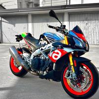 Aprilia Tuono V4 Factory 2017