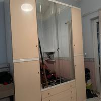 Armadio cameretta con specchio