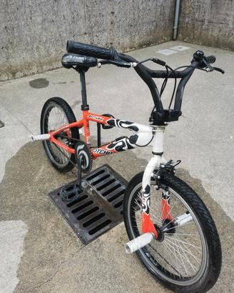 Bicicletta BMX