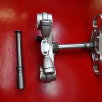 PIASTRA PERNO BMW R NINE T LEGGI