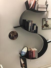 Reggi libri Kartell in Stock