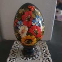 Uovo Di Pasqua ucraino Dipinto A Mano In Legno.

