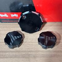 Tappi serbatoio impianto frenante e rabocco olio