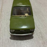 Modellino in scala Politoys S.17 Fiat 126