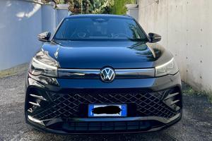 Volkswagen Tiguan R Line 1.5 eTSI DSG 20” 150cv