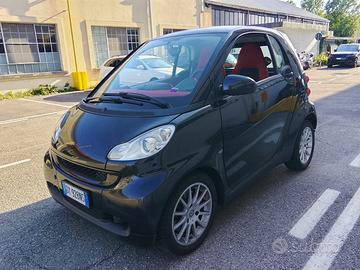 Smart ForTwo 1000 52 kW MHD coupé pure