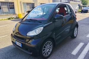 Smart ForTwo 1000 52 kW MHD coupé pure