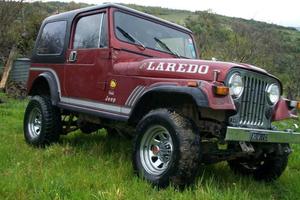 JEEP LAREDO 