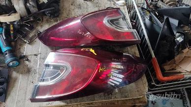 FANALE,STOP EST DX E SX RENAULT MEGANE ANNO 2011