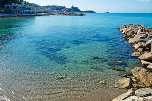 LERICI-Appartamento in Villa a 50 mt dal mare