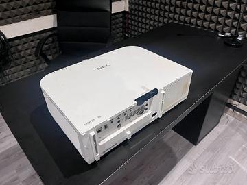 VIDEOPROIETTORE NEC PA621U