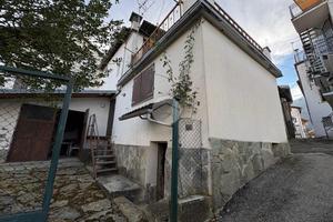 CASA SEMINDIPENDENTE A ALPETTE