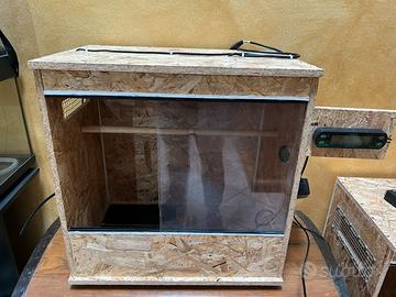 Teca 60x40h60 con attrezzature