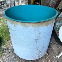 Vasca in vetroresina 785 litri