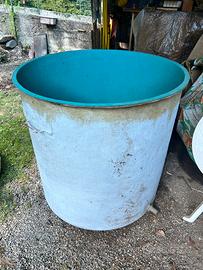 Vasca in vetroresina 785 litri